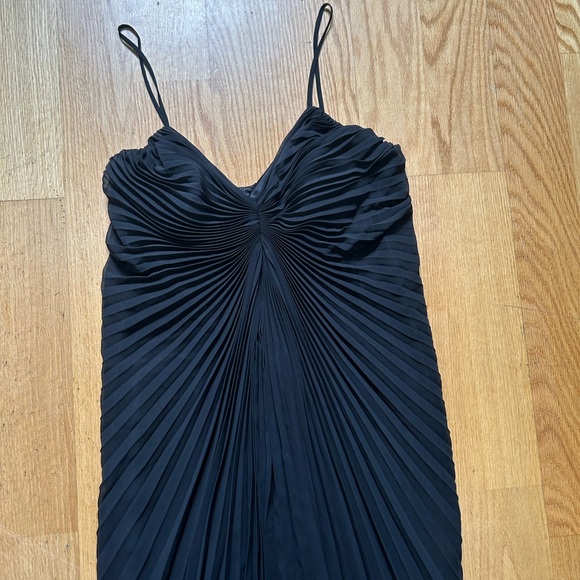 Mon Cheri Dress size 8 - Picture 2 of 4